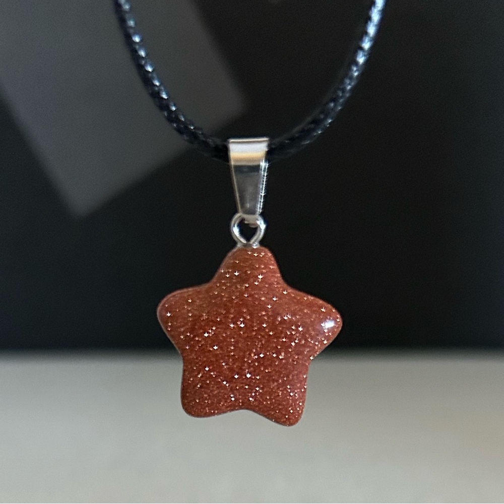 Gold Sandstone Star Shaped Pendant Natural Crystal Gemstone Necklace